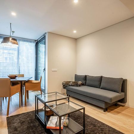 Primrose 1Br Delight W Parking By Lovelystay Porto Eksteriør billede