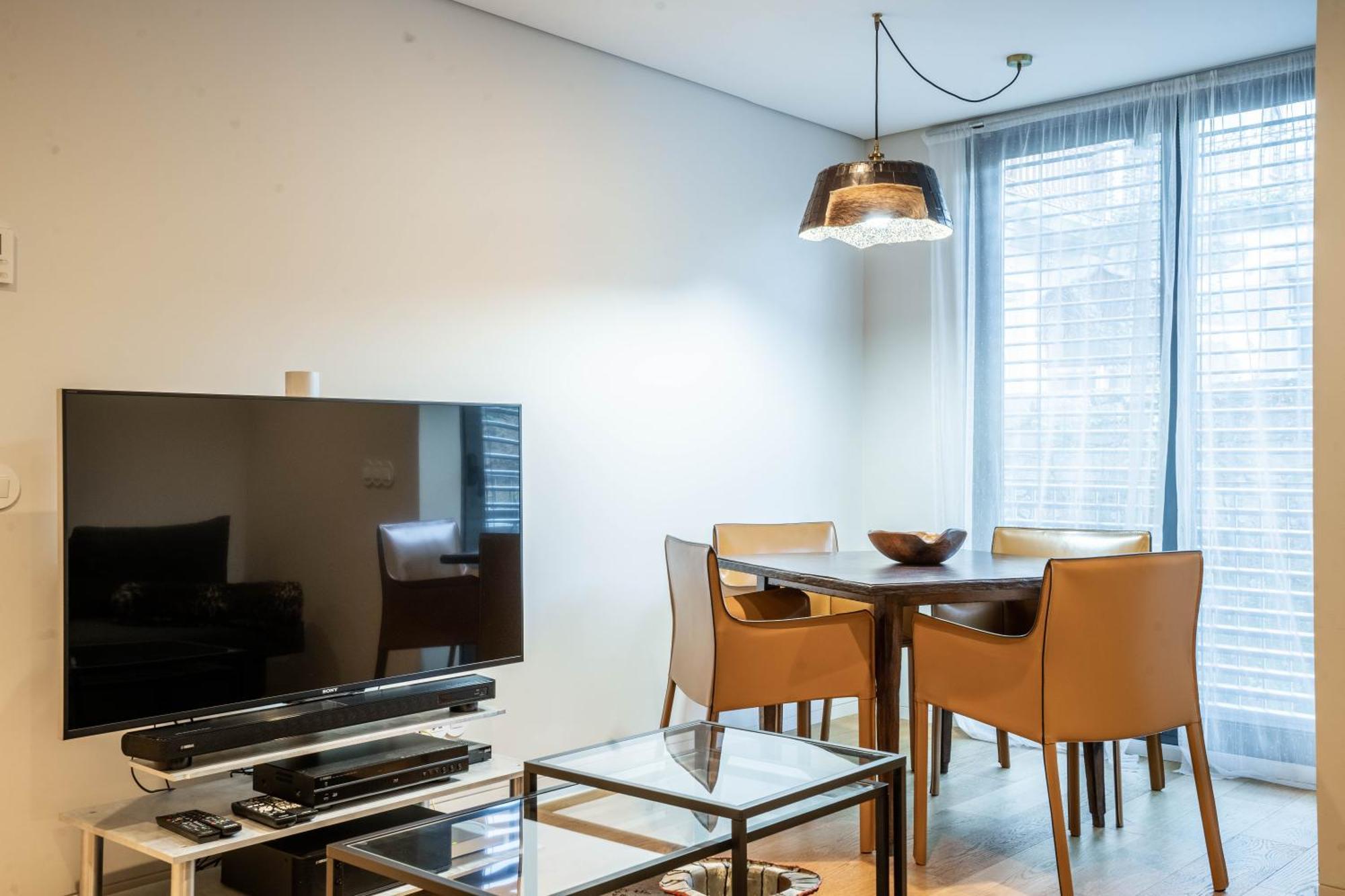 Primrose 1Br Delight W Parking By Lovelystay Porto Eksteriør billede